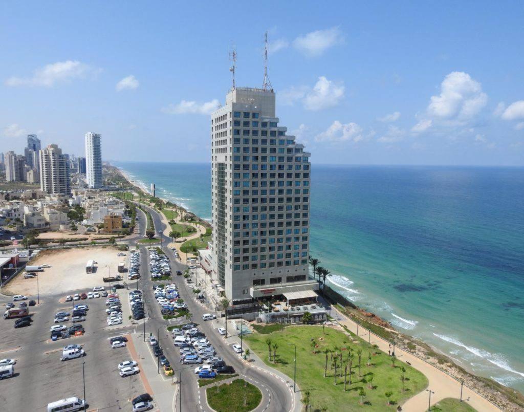Panoramic Sea View Luxury Suite Netanja Exterior foto