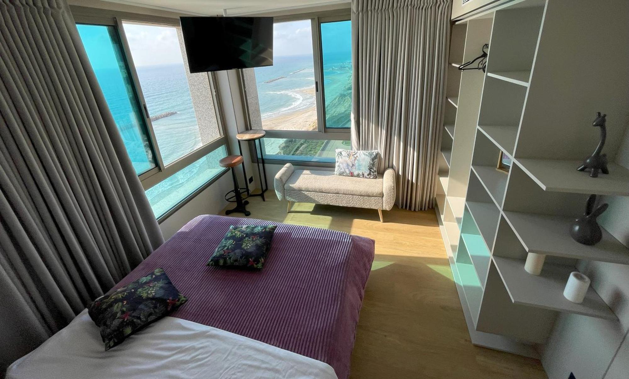 Panoramic Sea View Luxury Suite Netanja Exterior foto